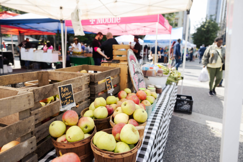 Market Square Farmers Market - Downtown Pittsburgh