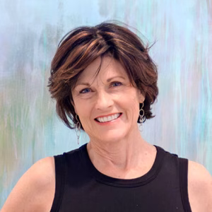 Lynda Fairbrother headshot